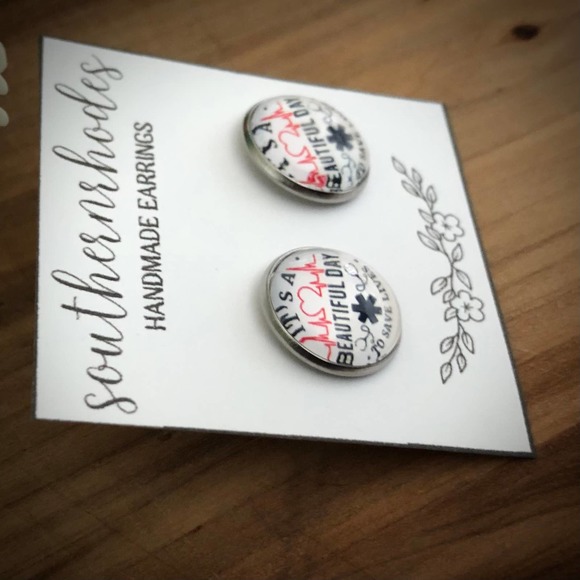 It's A Beautiful Day to Save Lives Stud Earrings | 16mm | Grey's Anatomy - Picture 3 of 4